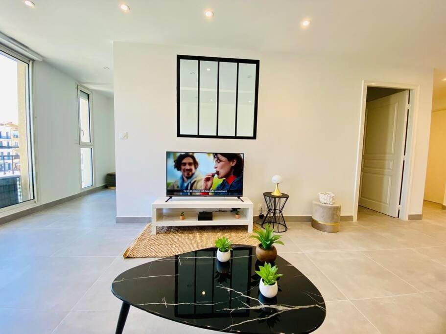 "Royal" Magnifique Appartement Avec Vue Sur Le Cadre Royal Sète Eksteriør billede